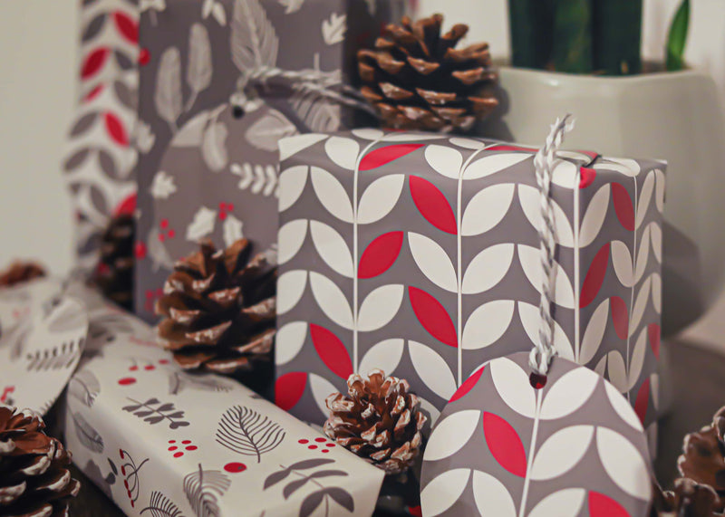Scandi Christmas Wrapping Paper & Tags